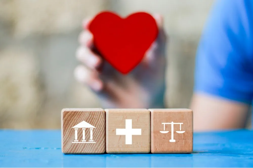 Guías prácticas para pacientes: trámites, desplazamientos, beneficios sociales